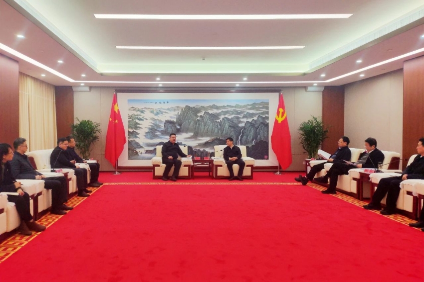 李東會(huì)見(jiàn)南陽(yáng)市委書記王智慧